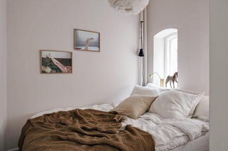 Colores suaves para un salón lleno de vida.