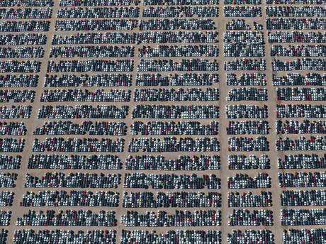 ¿Por qué 300,000 Volkswagens se almacenan en estos Massive Boneyards?