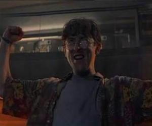 ¡Soy invencible! ¡Pero dame los códigos de firmado, Natalya!