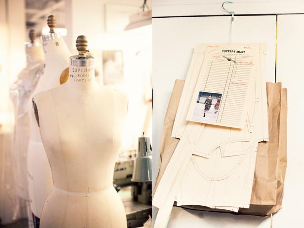 EL ESTUDIO DE OSCAR DE LA RENTA EN MANHATTAN