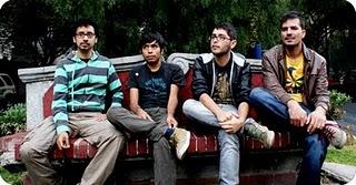 4500 millones de años de soledad - Los Amparito