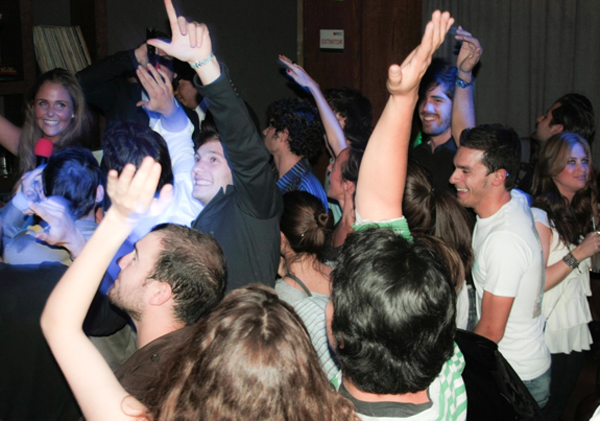 REC celebra su primer aniversario con mucha música, diversión y estilo