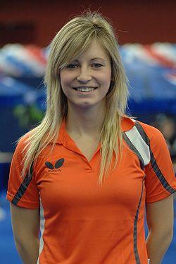 Galia Dvorak pasa a la ronda final en el ITTF PRO TOUR DE POLONIA