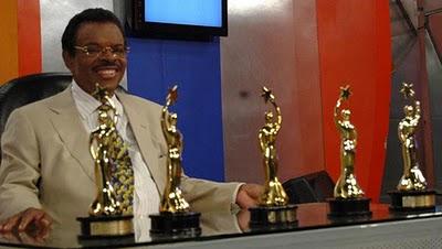 Programa “Divertido con Jochy” homenajeará a Corporán ?