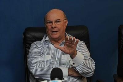 Mejía dice integrará al sector de Vargas