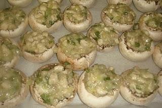 CHAMPIÑONES RELLENOS