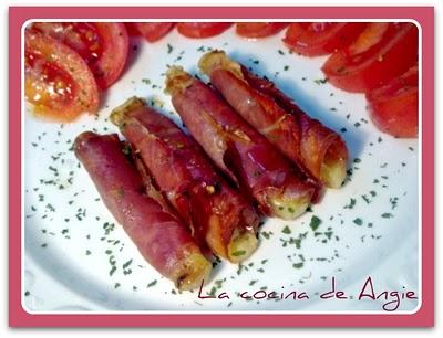 ROLLITOS DE JAMÓN CON QUESO Y MEMBRILLO