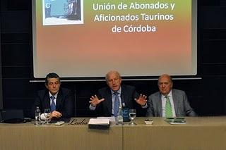 CORDOBA: LA UNION DE ABONADOS Y AFICIONADOS SE PRESENTA EN SOCIEDAD