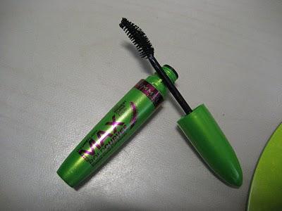 Rimmel - The Max Bold Curves Mascara Rimmel - The Max Bold Curves Mascara