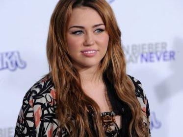 Miley Cyrus planea hacer acciones solidarias