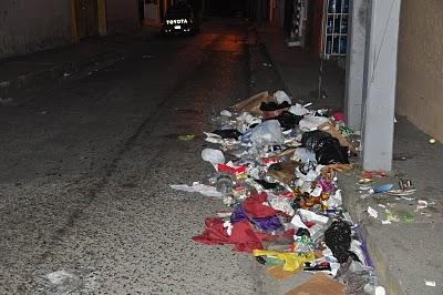 Con la fuerza del pueblo... Nos invade la Basura!