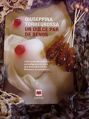 'Un dulce par de senos' de Giuseppina Torregrossa