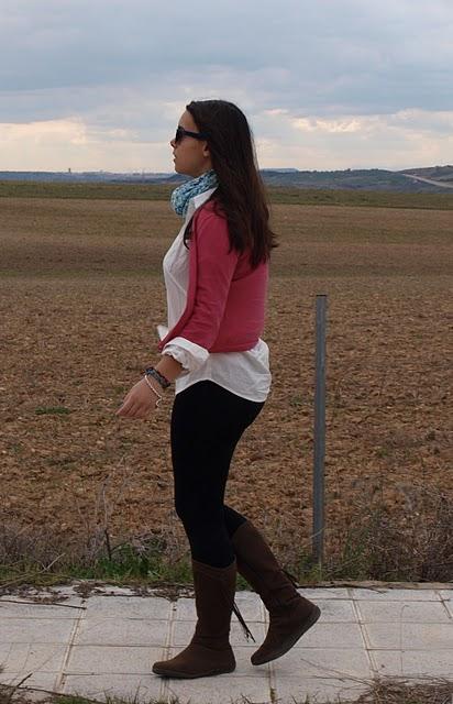 MADRESELVA, color del 2011