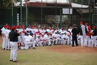 Novedosas y oportunas las clínicas de capacitación de beisbol juvenil