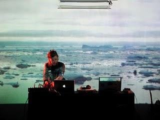 Jana Winderen – Energy Field