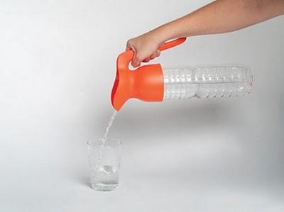 CONVIERTE UNA BOTELLA EN UNA JARRA