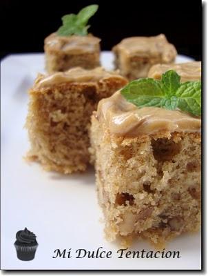 Pastelitos de Nueces y Frosting de Café