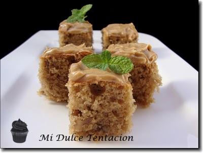Pastelitos de Nueces y Frosting de Café