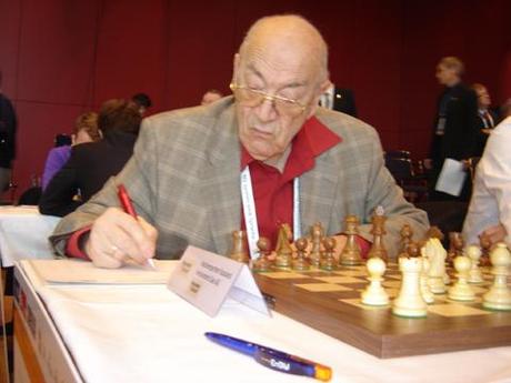 VIKTOR LVOVICH, 80 AÑOS Y CEREBRO DE GRAN MAESTRO VIKTOR LVOVICH, 80 AÑOS Y CEREBRO DE GRAN MAESTRO