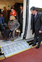 Renfe presenta en Valladolid dos trenes prototipos adaptados para ser accesibles