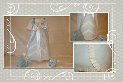 Faldón de cintura con jersey... en azul y blanco