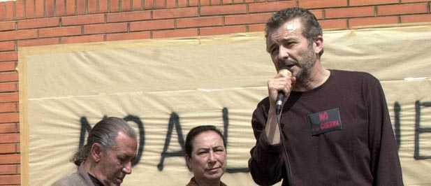 Los titiriteros a favor de la guerra