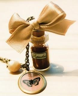 POÈTE Y CONTAGIA DE MAGIA