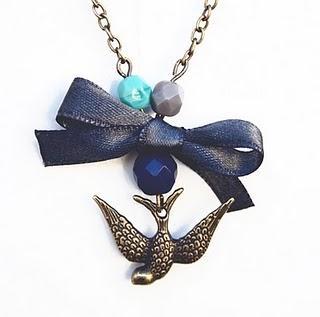 POÈTE Y CONTAGIA DE MAGIA