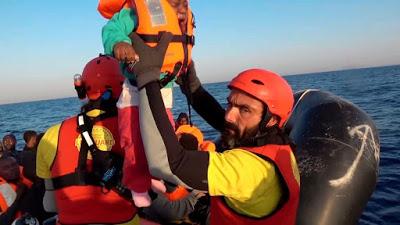 SALVAR VIDAS ¿UN ACTO CRIMINAL? SALVAR VIDAS ¿UN ACTO CRIMINAL?