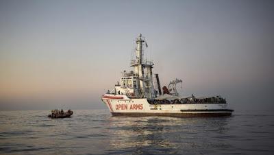 SALVAR VIDAS ¿UN ACTO CRIMINAL? SALVAR VIDAS ¿UN ACTO CRIMINAL?