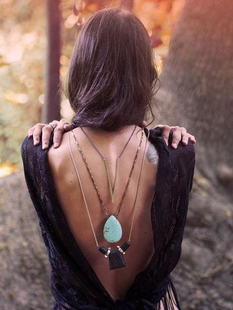 Gema: Luna Azul, Turquesa y Equilibrio Gema: Luna Azul, Turquesa y Equilibrio