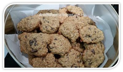 Galletas de avena, naranja y chocolate