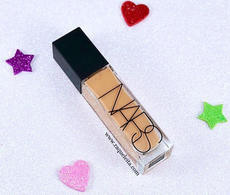 Natural Radiant Longwear Foundation y Powermatte Lip Pigment dos de las Últimas Novedades de NARS