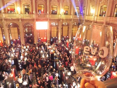 Essencia y Simplemente, a puro Vinho, en Porto