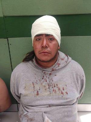 USUARIOS DE SERVICIO PÚBLICO DEFIENDEN SUS PERTENENCIAS Y ENFRENTAN A GOLPES A LOS ASALTANTES