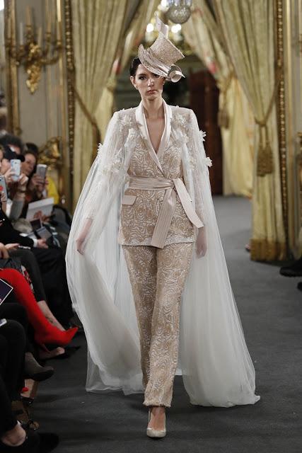 El glamour del Orient Express se pasea por Atelier Couture de la mano del diseñador Emilio Salinas El glamour del Orient Express se pasea por Atelier Couture de la mano del diseñador Emilio Salinas