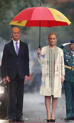 el villano arrinconado, Cristina Cifuentes, Universidad Juan Carlos I el villano arrinconado, humor, chistes, reir, satira, Cristina Cifuentes, Universidad Juan Carlos I