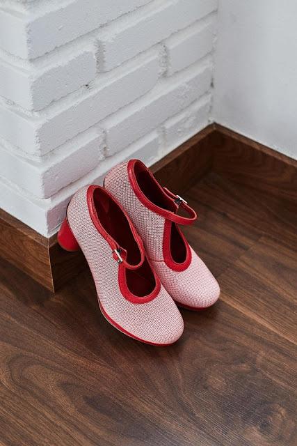 LALOBA, zapatos urbanos y actuales LALOBA, zapatos urbanos y actuales