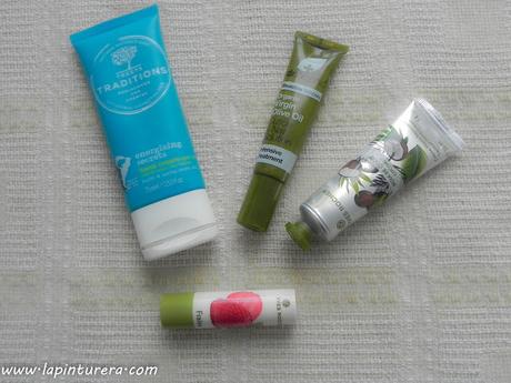 ¿Qué tengo en mi escritorio? (cosmética y organización) 05 cuidado manos y labios