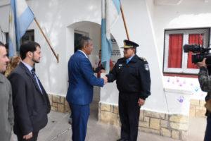 El vicegobernador Figueroa realiza un recorrido en Cutral-Có . El vicegobernador Figueroa realiza un recorrido en Cutral-Có .
