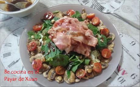 Ensalada de espinacas y mozzarella Ensalada de espinacas y mozzarella