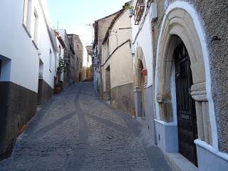 Imagen del mes: portadas ojivales del barrio medieval de Alburquerque