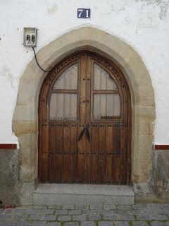 Imagen del mes: portadas ojivales del barrio medieval de Alburquerque