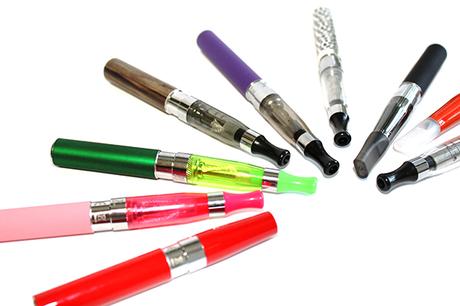 Resultado de imagen para olor cigarrillo electronico