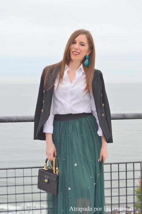 FALDA DE TUL Y CAMISA BLANCA