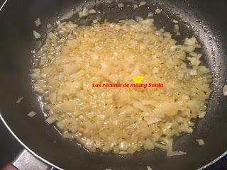 PATATAS AL HORNO CON CEBOLLA, JAMÓN SERRANO Y QUESO