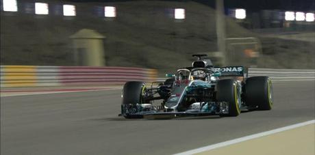 Lewis Hamilton admite que tendrá una remontada difícil mañana en la carrera Lewis Hamilton admite que tendrá una remontada difícil mañana en la carrera