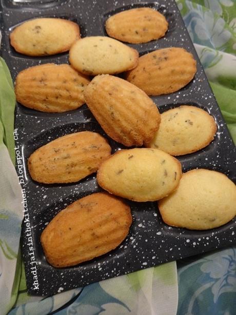 MADELEINES À LA LAVANDE / LAVENDER MADELEINES / MADELEINES DE LAVANDA / مادلين بالخزامى