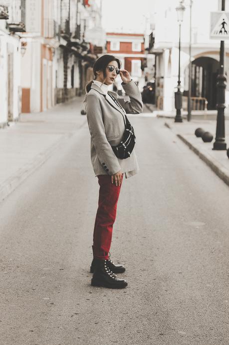 turttle neck sweater