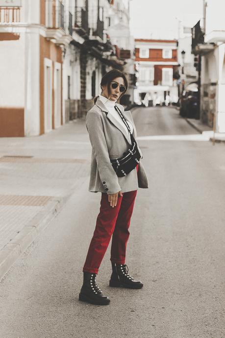 RED MOM JEANS+ VIDEO: DRESSCODE BODAS, BAUTIZOS Y COMUNIONES